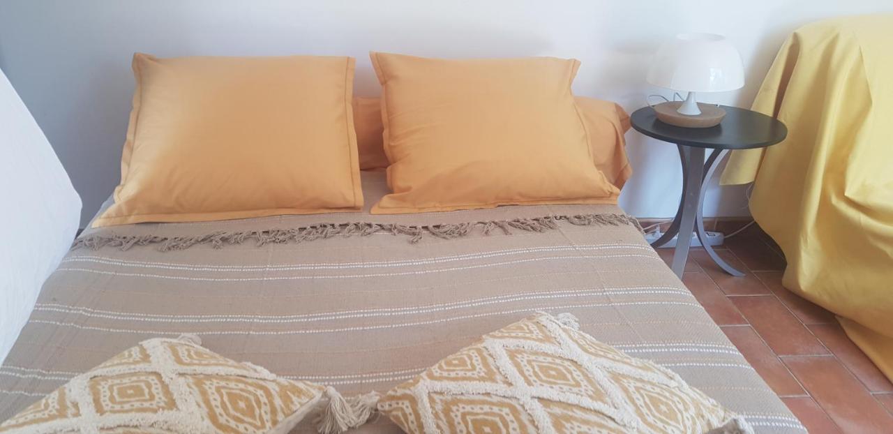 Appartement Du Stade Grand 2 Lits Parking Marseilles